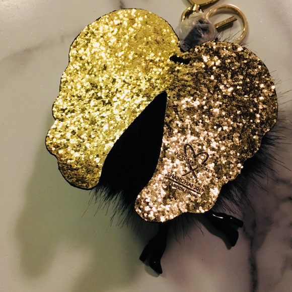 Victoria Secret keychain - Picture 4 of 4